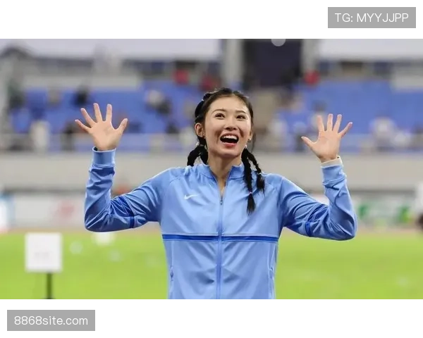 吴艳妮赛场像主角，私生活像把工资都投进训练房，真让人有点穷慌